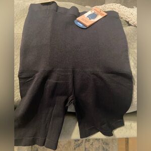 Shapermint High Waisted XL / 2XL Shaper Short NWT